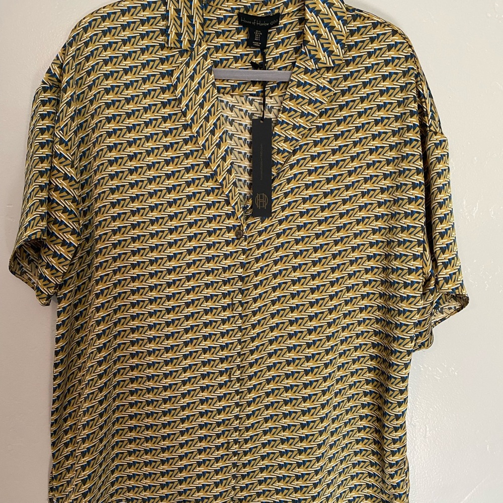 House of Harlow 1960  geometric button down blouse
